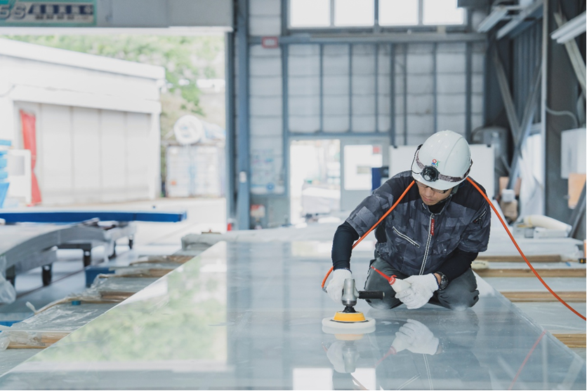 水槽づくりの舞台裏から見る<br>「生き物たちのいのちを支える仕事」